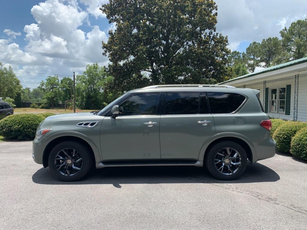 2011 INFINITI QX
