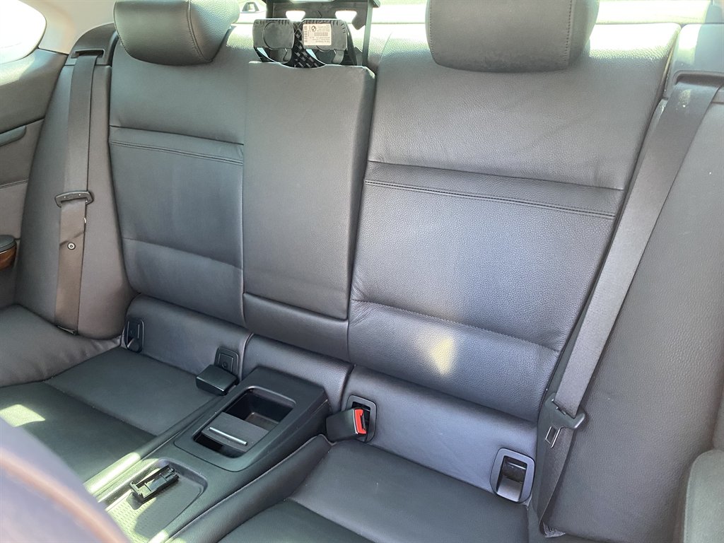 2010 BMW 3 Series 328i - Photo 6